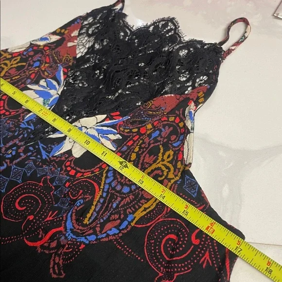 Womens Free People Who's Sorry Now Printed Lace Shift Slip Dress Black - Picture 11 of 11